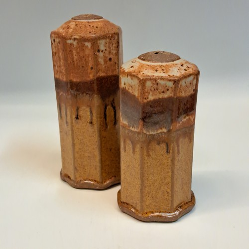 Click to view detail for #240707 Salt & Pepper Set $18